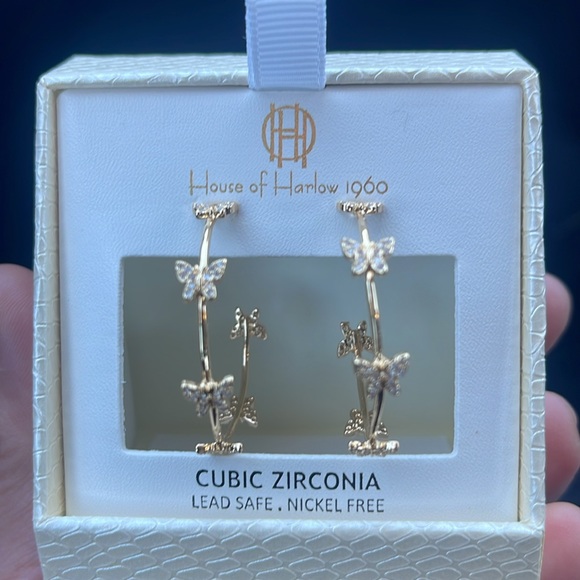 House of Harlow 1960 with CZ hoops. New - Picture 1 of 6